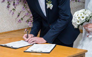 Bronx woman accused of marriage fraud blog post thumbnail