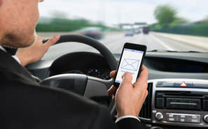 Texting while driving in Florida blog post thumbnail